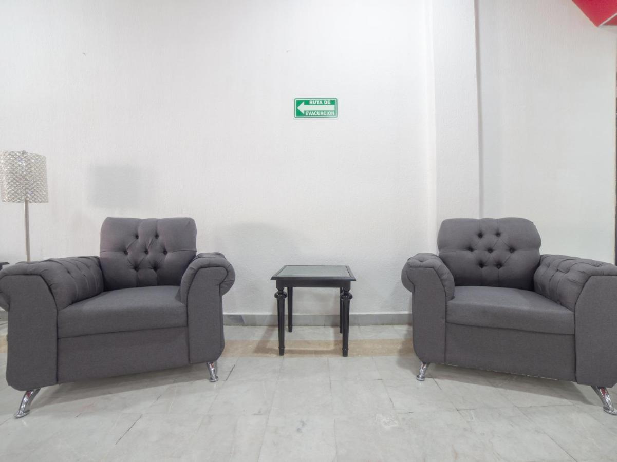 Capital O Hotel Casa Real Celaya Celaya  Exterior photo